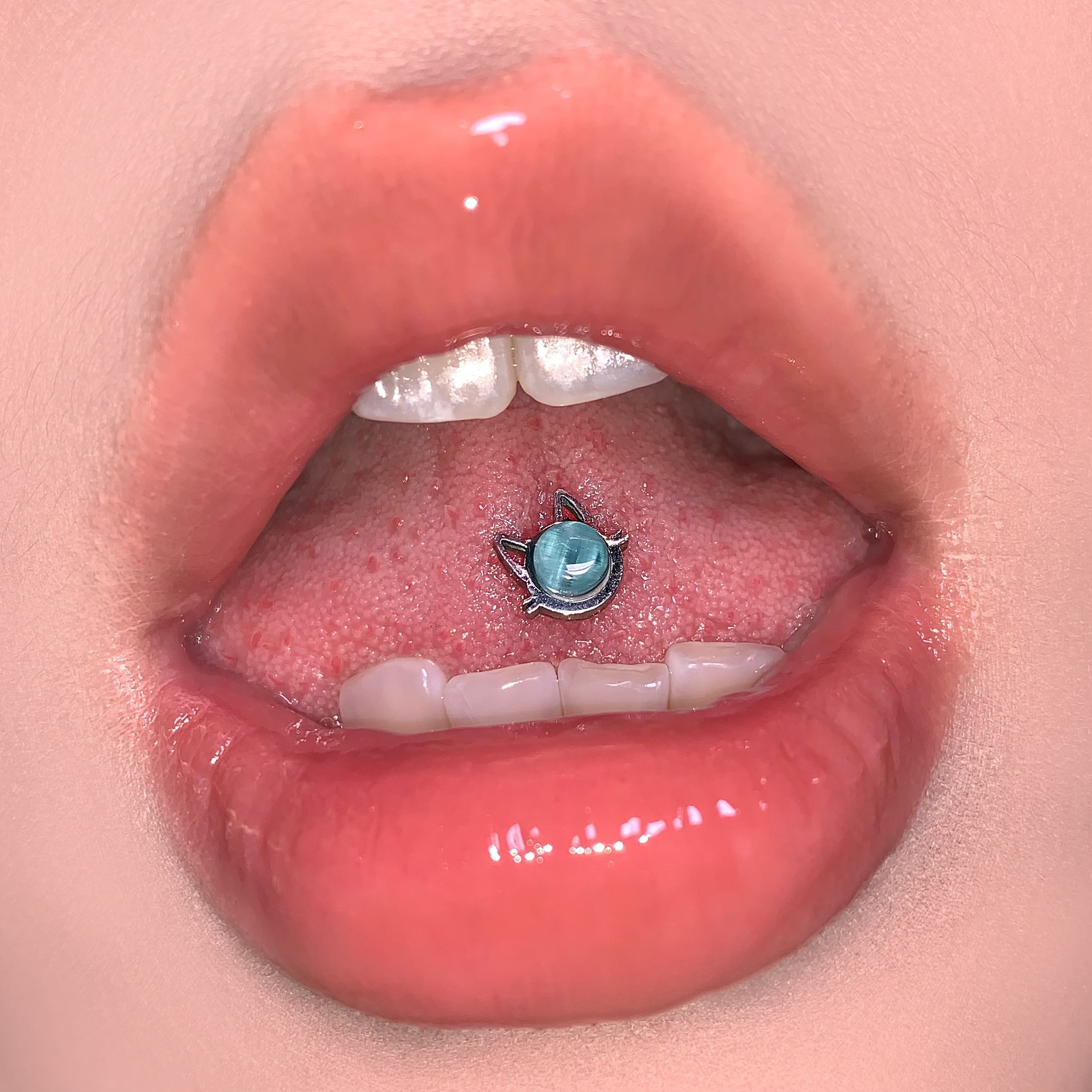 Cat Eye Stone Tongue Barbell 316L Surgical Steel External Thread Tongue Piercing Jewelry Cute Cat Ear Design detail image 9