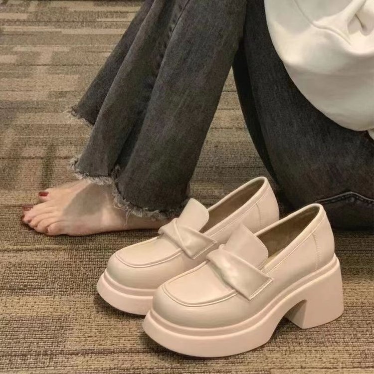 Zapatos de tacón alto de piel pequeños para mujer en primavera 2024, nuevos zapatos Mary Jane de suela gruesa con tacón de un pie estilo inglés Lefu single_voghion.com
