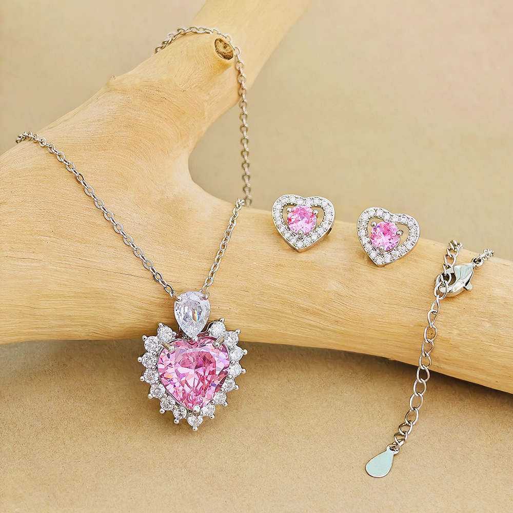 All Seasons Season Women's Gender Wholesale Jewelry Elegant Shiny Heart Shape Copper Plating Earrings Necklace Cable Chain