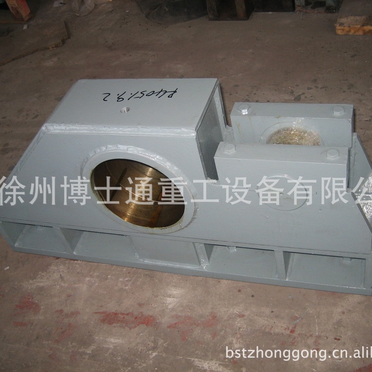 供应2500-5000吨篦冷机蓖板、衬套、导向轮装置