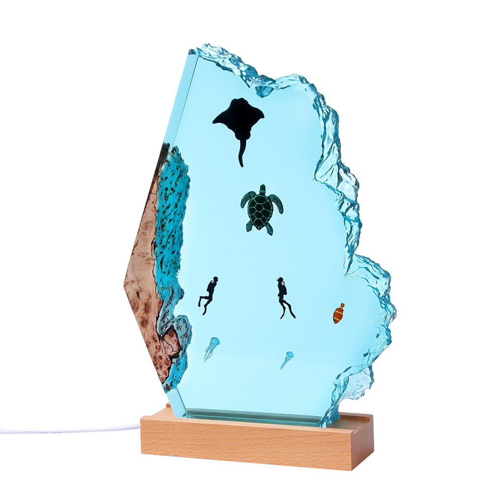 European-style Ocean Diver Micro Landscape Decoration for housewarming and tourism Commemorative Gift-giving Epoxy Resin Crafts Decoration Large