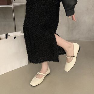 ��ʽ�͹Ŭ�����ЬŮЬ��2025�¿�ļ�һ�֎�������|ƽ�ל\��Ь