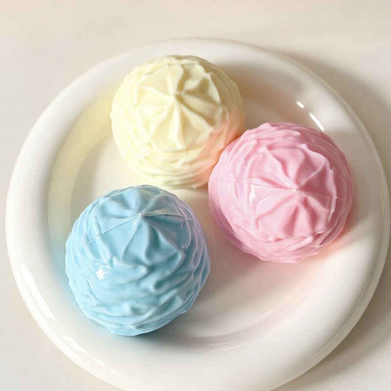 Simulated ice cream squishy toy for relaxation, cute and soft cream roll shape, portable stress-relief toy, wholesale factory Simulated ice cream squishy toy for relaxation, cute and soft cream roll shape, portable stress-relief toy, wholesale factory
