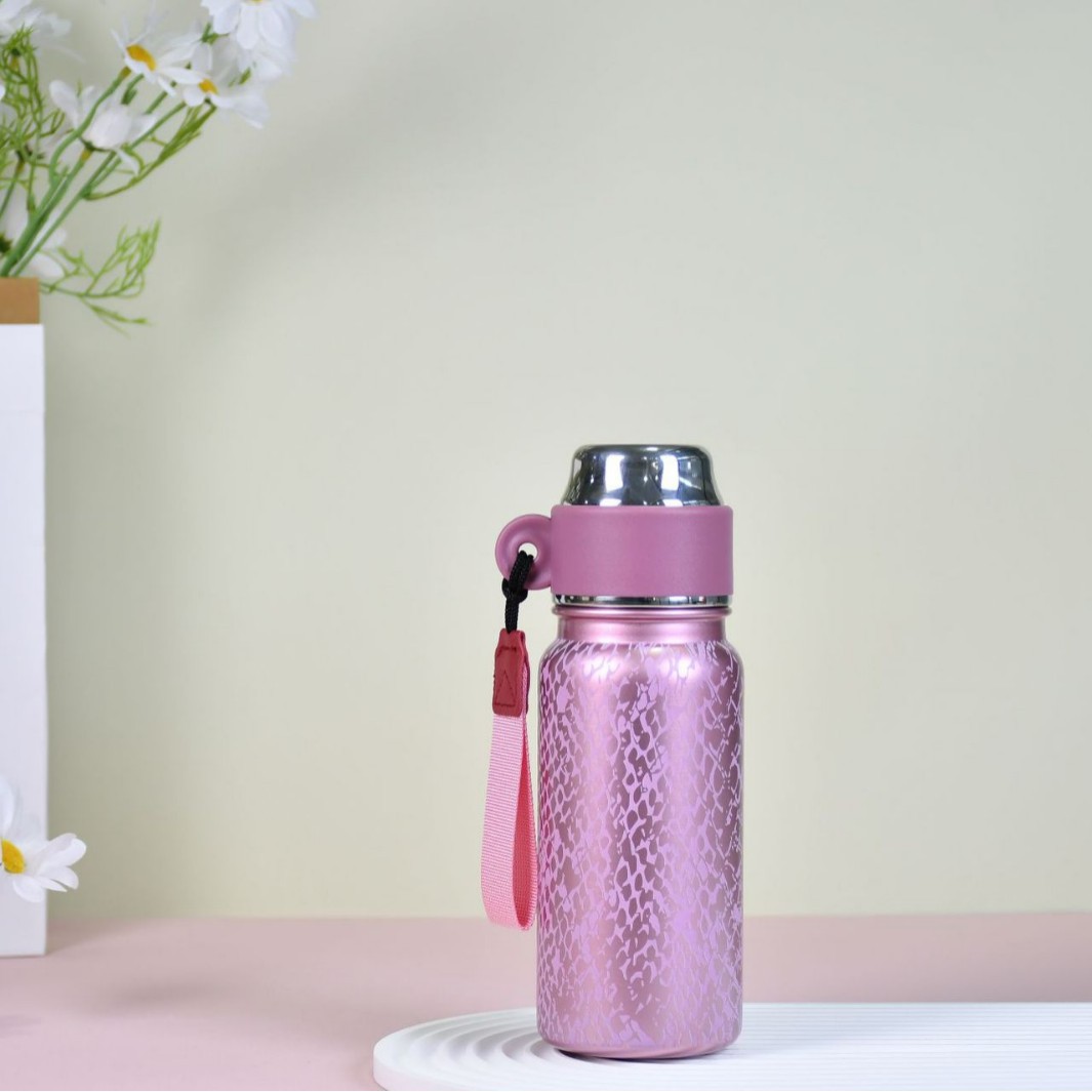 2025 nueva taza de aislamiento de serpiente de acero inoxidable simple de doble vacío comercial al aire libre taza de aislamiento de regalo