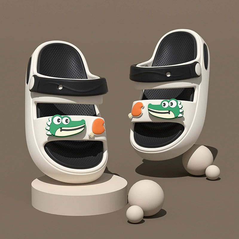 Детские сандалии для мальчиков Летние 2024 новые нескользящие пляжные туфли красивые мягкие подошвы для мальчиков