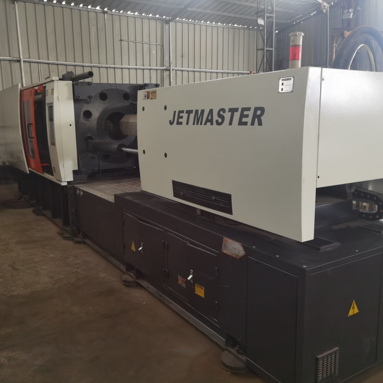 震雄400吨二手注塑机伺服机70螺杆下模710胶量1400克大型注塑机