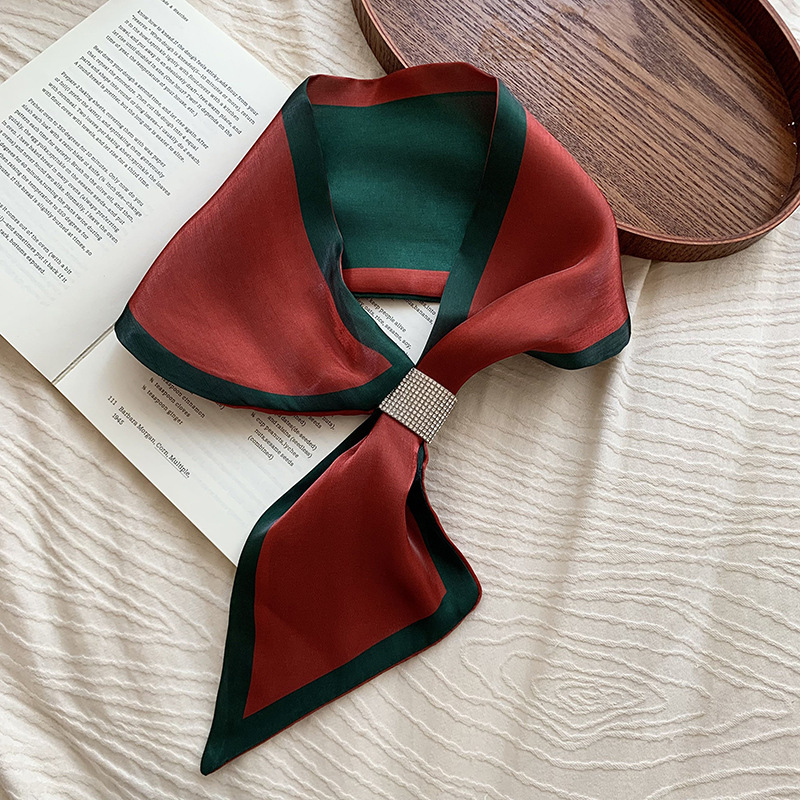 Pañuelo de seda, sentido de alta calidad, primavera y verano, nuevo temperamento, bufanda decorativa profesional, bufanda de oreja perforada perezosa con incrustaciones de diamantes finos