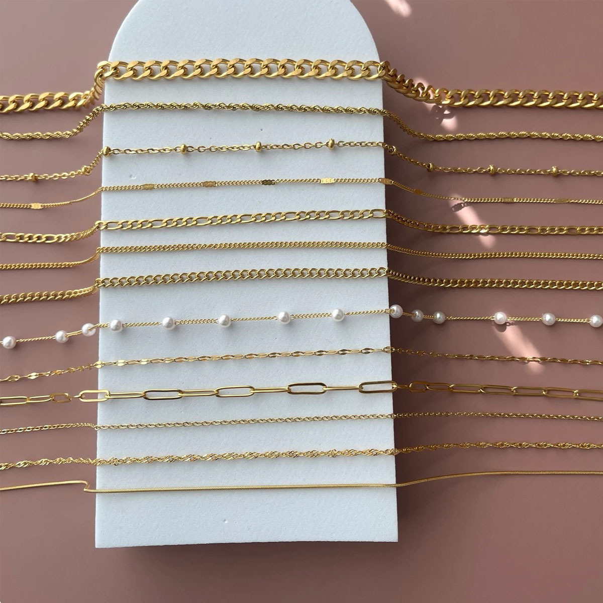 Delicate Two-tone Layered Necklace Set Gold And Silver Minimalist_voghion.com
