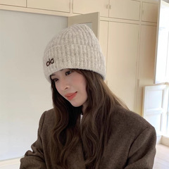 韩版ins风秋冬毛线帽时尚卷边保暖护耳冷帽字母刺绣防风针织帽女