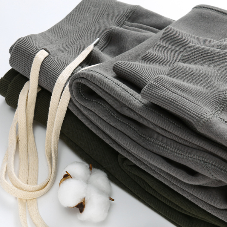 Heavyweight terry cloth elastic waist sweatpants for men, cotton, casual, versatile, sporty, tapered leg, spring and autumn long pants, trendy and retro.