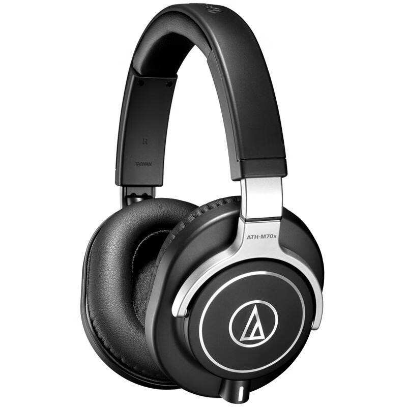 Iron triangle (Audio-technica)ATH-M70X professional recording headset