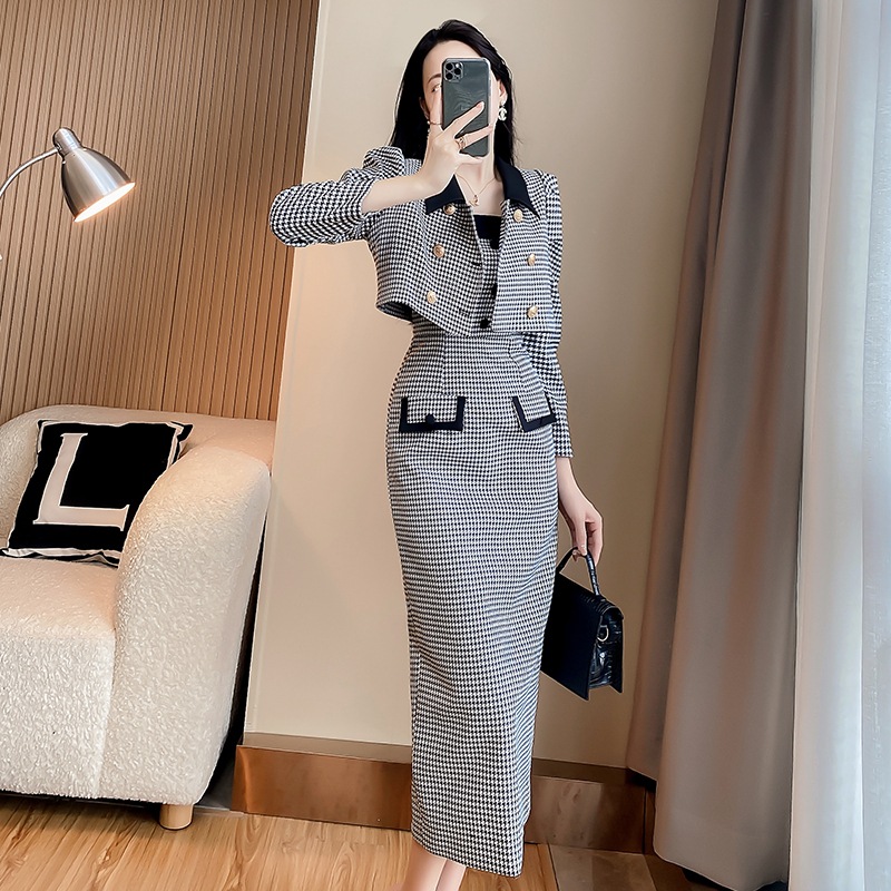 C3168 1640K ÁO HAI DÂY NỮ DONTDHI CẢ BỘ 2 MÓN MÙA XUÂN THU ĐÔNG PHONG CÁCH ÂU MỸ KẺ CARO HAI DÂY HỞ VAI THỜI TRANG NỮ G05 SẢN PHẨM MỚI