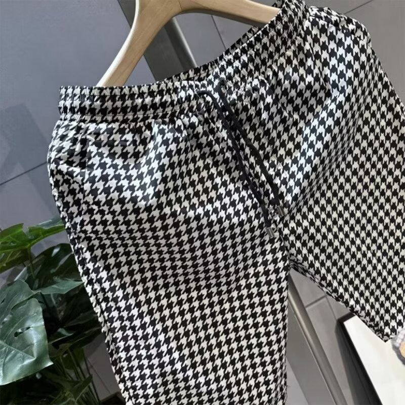 Hombres verano delgado hielo a cuadros pantalones cortos casuales marca de moda pantalones de playa deportivos sueltos versátiles cinco puntos pantalones de playa para hombres