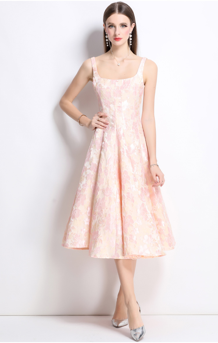 Váy liền không tay jacquard hồng dạ hội nhẹ kiểu Pháp hai dây cao cấp — Màu hoa chi tiết 8