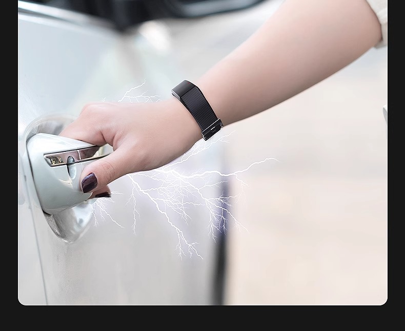 Anti-static bracelet eliminator to remove static artifact in addition to the car with the human body electrostatic release device winter men and women wireless
