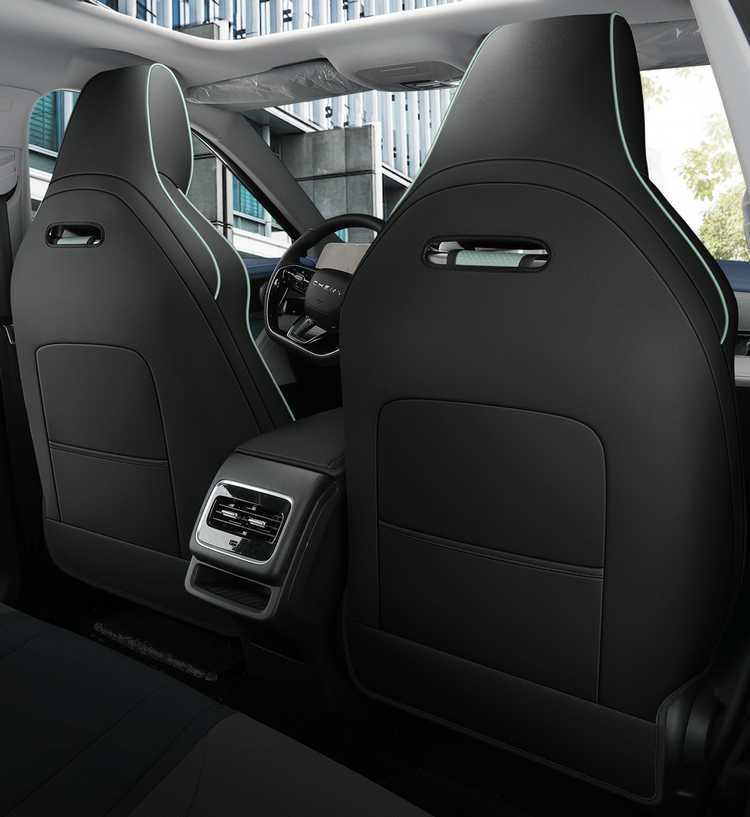 2025 New Model Fully Enclosed Leather Perforated Breathable Seat Covers for Chery Tiggo 5X High-Energy Edition
