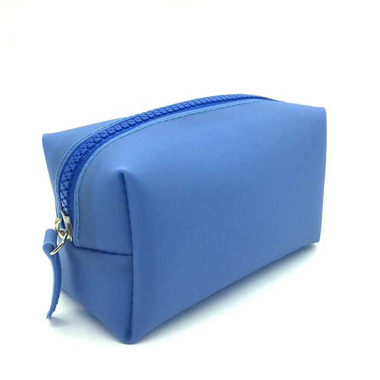 �����ϻ�ױ�������ǹ�ɫPVC��ױ��Ůʿ��ױ����Ʒ�ʻ�ױ��