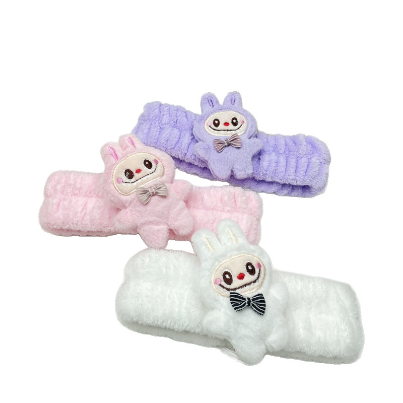 新商品のかわいい布のぬいぐるみのlabubuの醜い人形のぬいぐるみの髪は顔を洗って変な髪を束ねます。|undefined