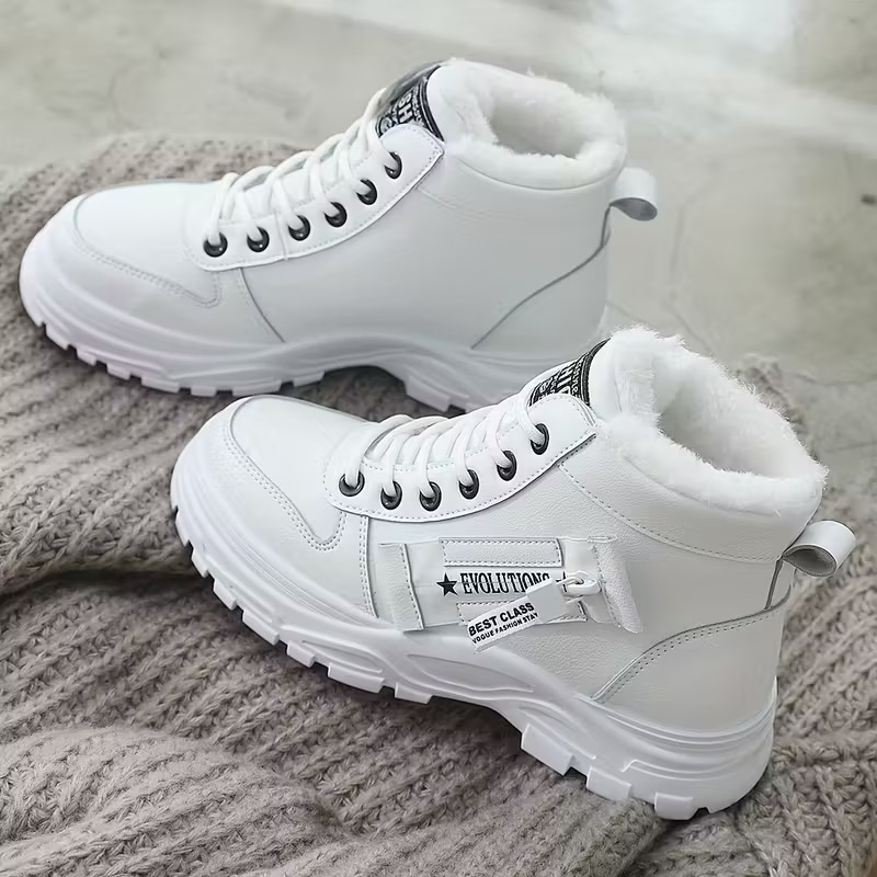 Zapatos de algodón de mujer transfronterizos zapatos de altura de mujer zapatos de invierno de moda de tamaño grande zapatos casuales cómodos botas de alta altura Martin