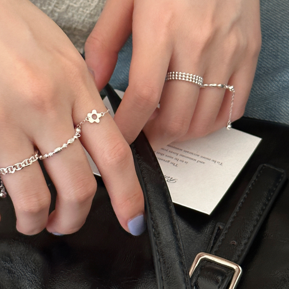 925純銀花朵戒指女小眾設計高級感雕花米珠食指戒抽拉可調節新款