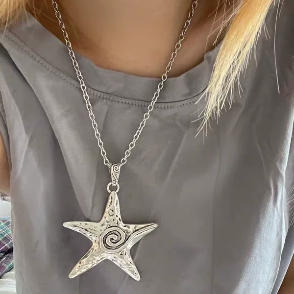 Sea Star Necklace Female Niche Retro Sweet Cool Spice Girl Style Sub-culture Ins Star Starfish Clavicle Chain