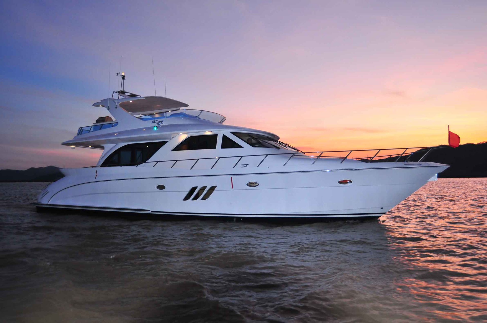 Glass yacht for fishing