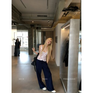 �t�����cV�I���ĵ���Ů�ļ��¿������@�������⴩�ȴ�o��С����