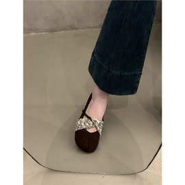 平底复古玛丽珍鞋女鞋子2025年春秋新款绒面浅口一字带配裙子单鞋