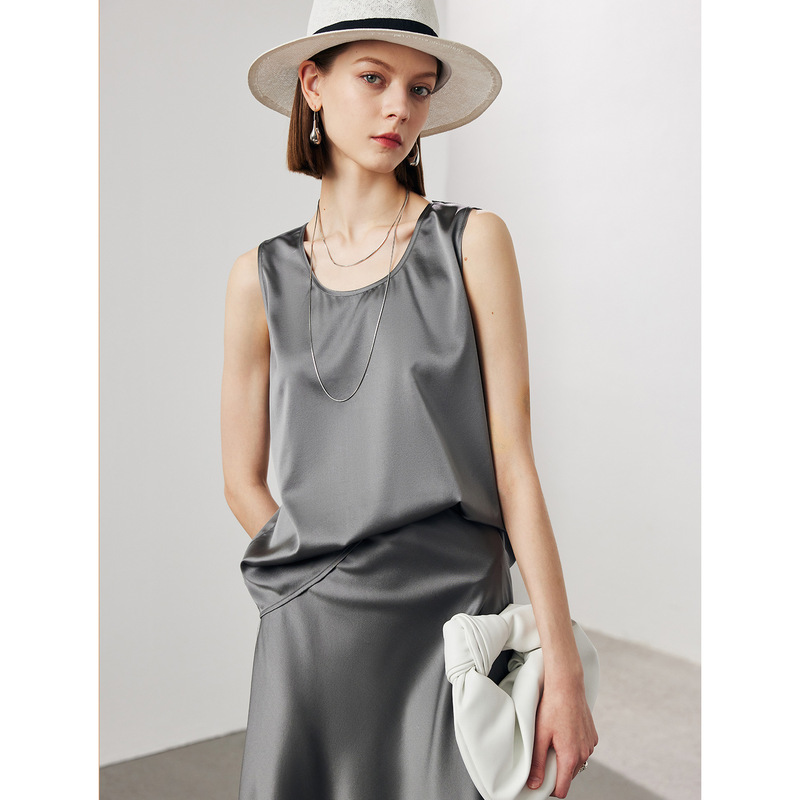 Silk Camisole for Women 2026 Spring/Summer New Style Sleeveless Versatile Round Neck Solid Color Mulberry Silk Tank Top Silk Camisole for Women 2026 Spring/Summer New Style Sleeveless Versatile Round Neck Solid Color Mulberry Silk Tank Top