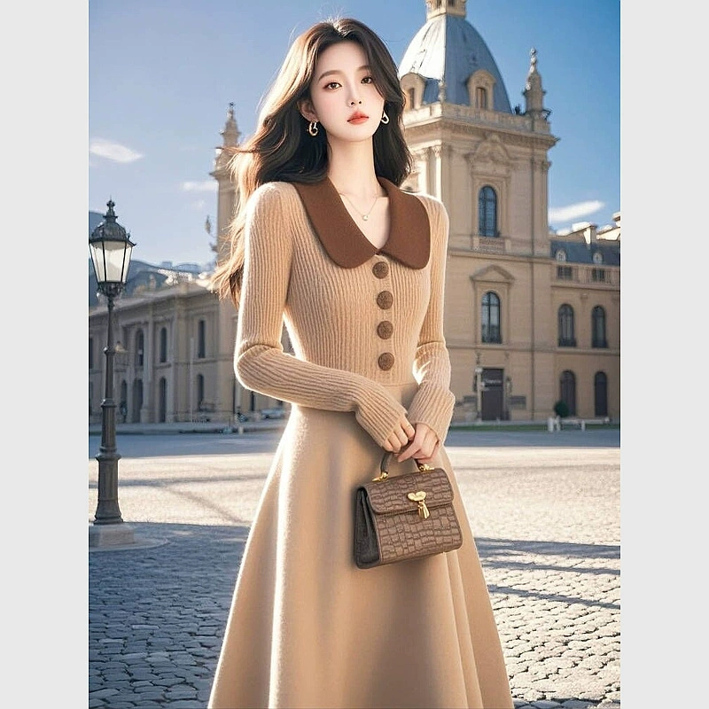 Богатая семья Цянь Цянь высокого чувства хаки свитер платье 2024 зимняя талия тонкая с пальто трикотажное платье