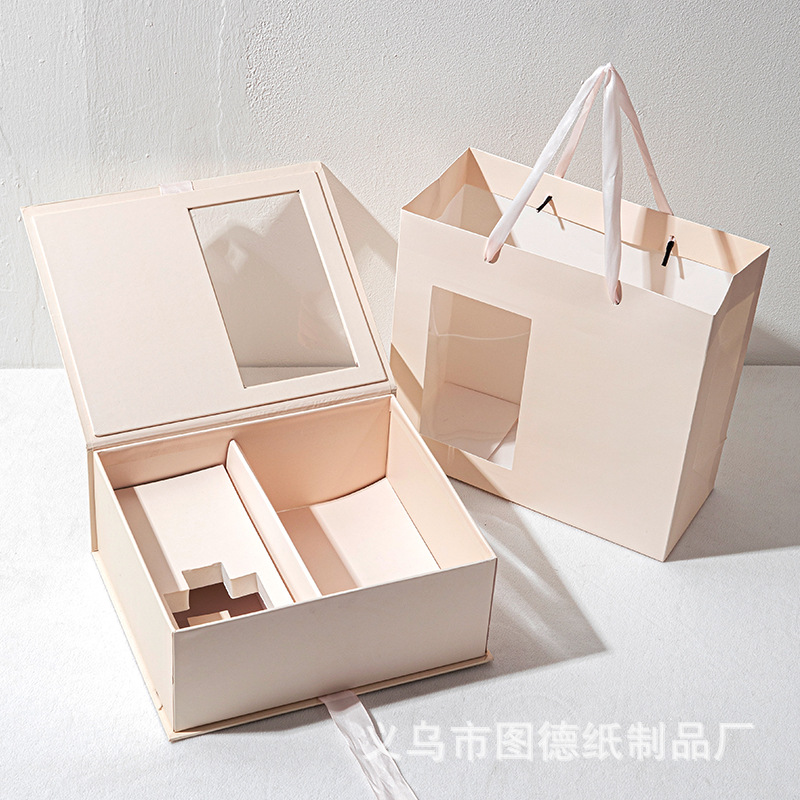 批发节日礼物盒透明开窗鲜花礼盒橱窗盒礼品包装盒翻盖香薰空盒