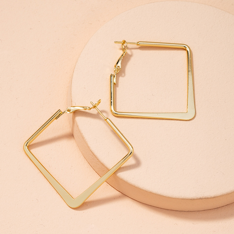 new exaggerated geometric square earrings