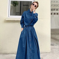 デニムのロングスカート2024初秋のロングタイプから足首までの薄いタイプのa字の大きいサイズのワンピースの高腰の洋気はやせている長袖を現します。