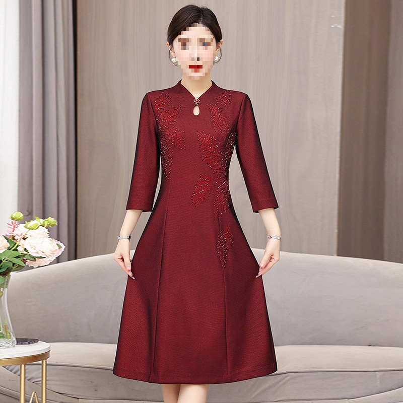 Red With An Elegant And Sophisticated Feel, Suitable For Mother Of The Bride At A Banquet, Autumn Style Wedding Dress,_ecoleips.com