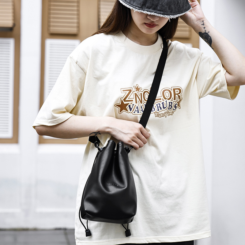 キヤノンニコンソニー富士一眼レフカメラバッグを適用して、片肩斜めに撮影した内胆バッグを収納して保護する