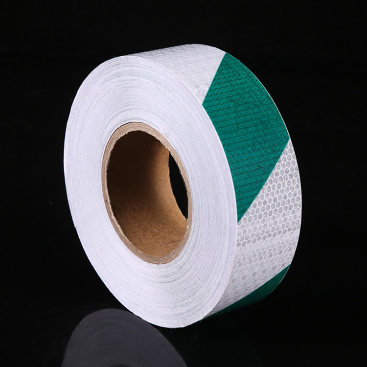 흰색 바탕에 녹색 능직*PVC 소재 5cm*25m