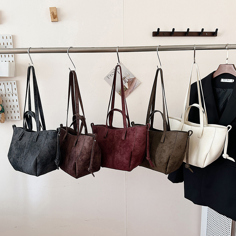 (Cross-border trading), fashionable matte retro capacious universal one-shoulder bag
