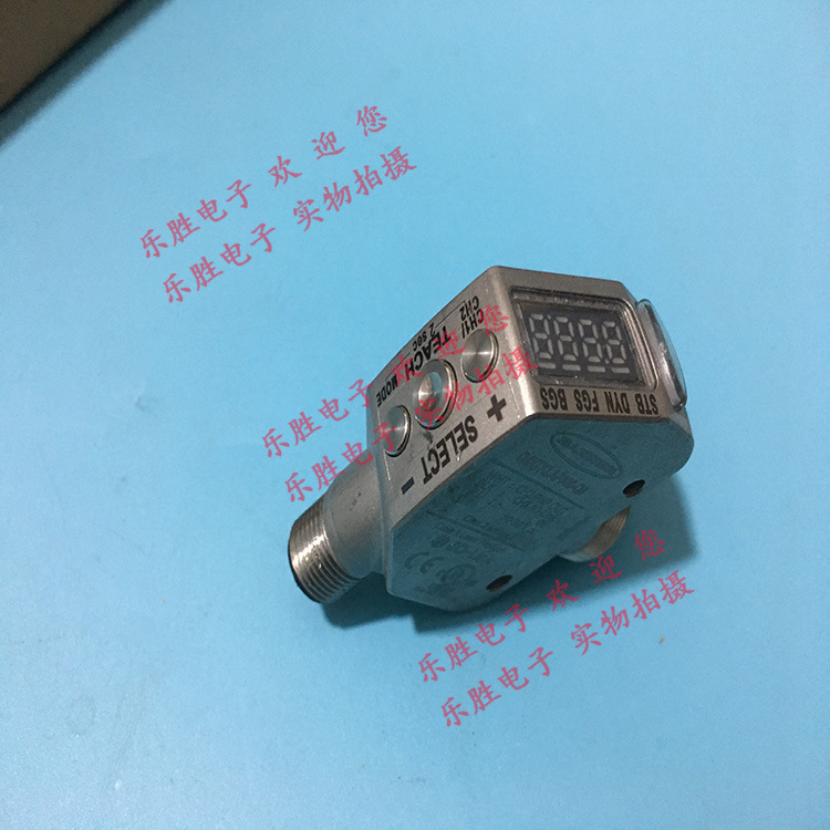 美国邦纳BANNER激光测量传感器Q4XTKLAF600-Q8