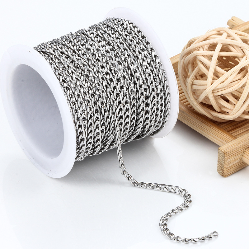 En stock cadena cubana de acero inoxidable cadena NK cadena O cadena de la cruz de color de retención de oro de vacío de moda de los hombres y las mujeres de la pulsera del collar de la cadena de bricolaje