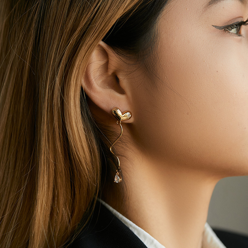 3g Weight Copper Ear Needle Material Drop Earrings Classification 1 Pair Quantity Holiday, Daily Occasion Copper Material Heart Shape Pattern Women's Gender Plating Design Casual, Elegant Style 1 Pair Casual Elegant Heart Shape Plating Copper Drop Earrings 19