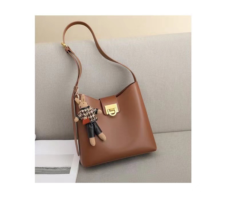 2023uusi kuuma myynti naisten laukku trendikäs ämpärilaukku yksi olkalaukku muodikas monipuolinen huippuluokan Sense pienryhmä naisten laukku_voghion.com