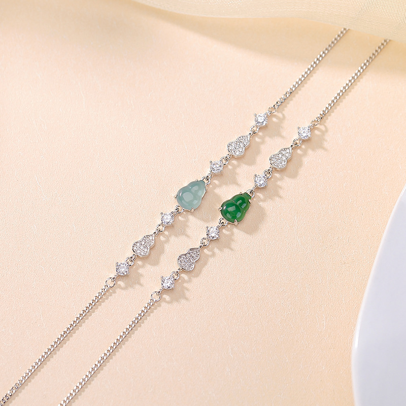 Vòng tay bạc S925 đính ngọc bích xanh phong cách Trung Hoa xếp chồng — Mẫu ngọc nước xanh