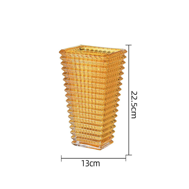 Modelo cuadrado mediano (dorado)