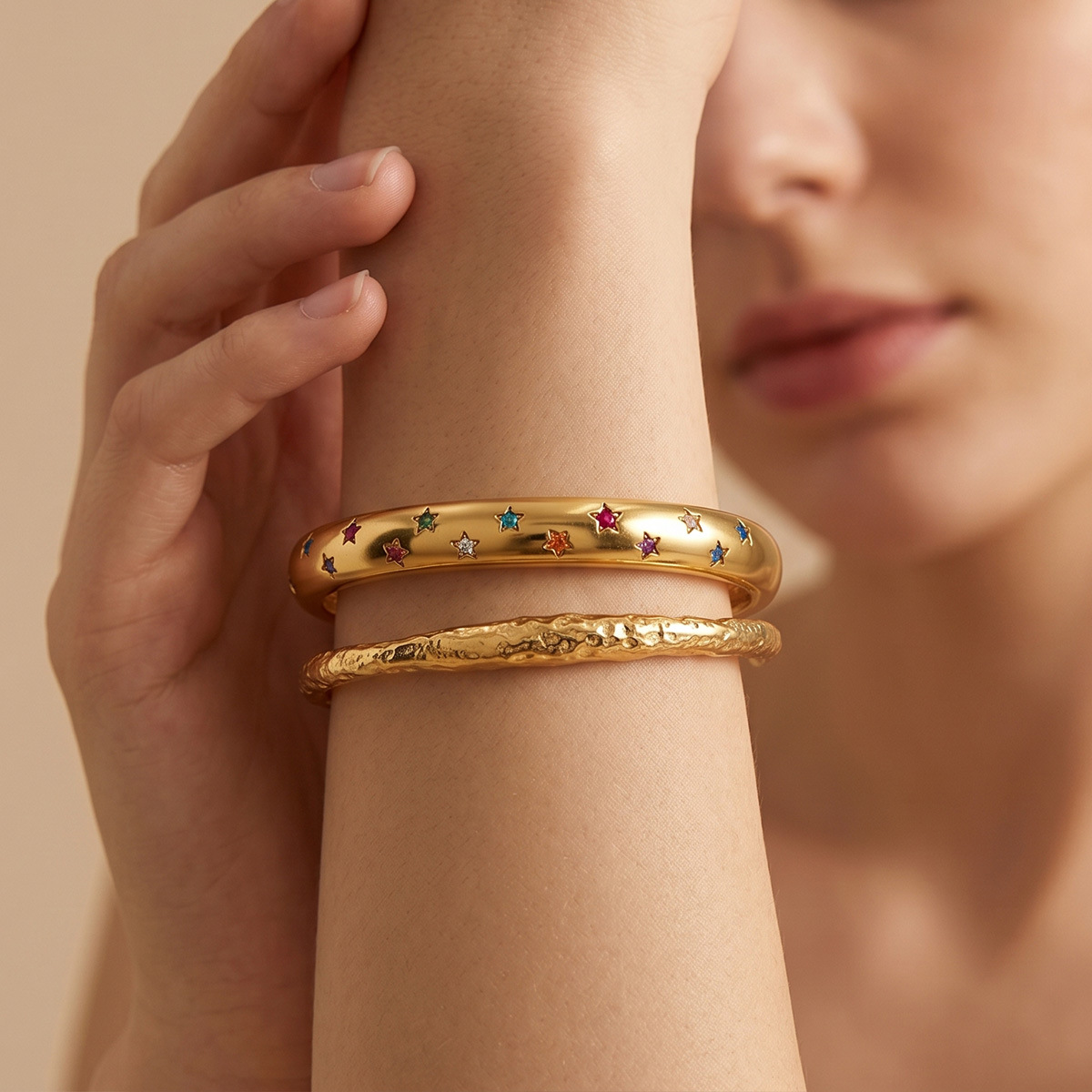 Alta Europa y los Estados Unidos de acero inoxidable diamante brazalete estrella de alto nivel nicho de acero titanio imitación de anillo de perla joyería