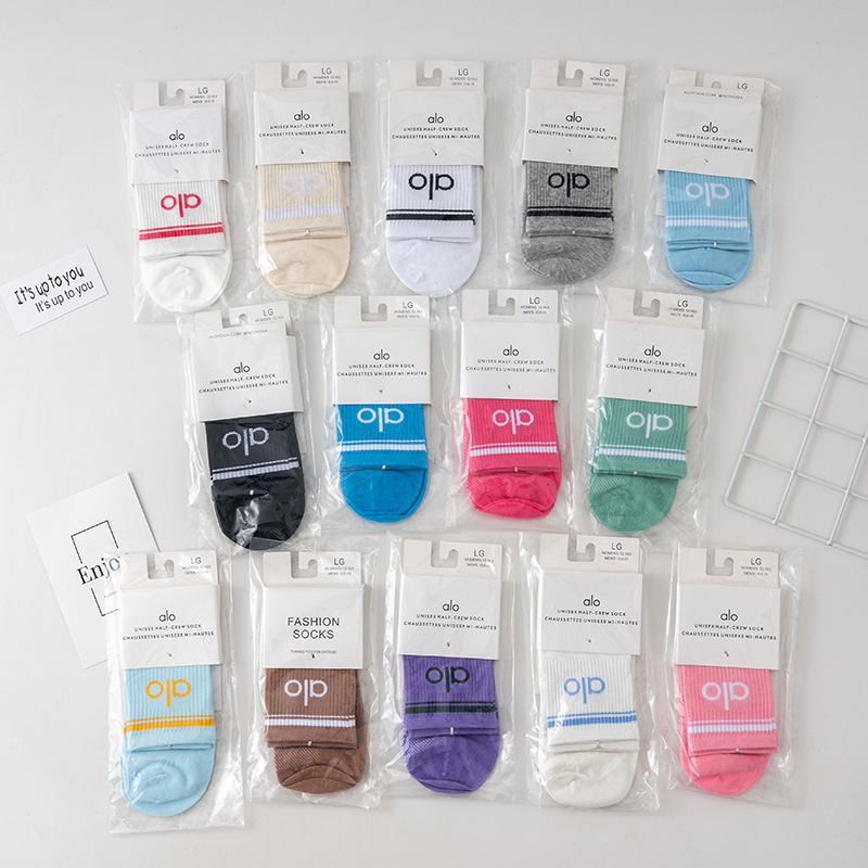 New Mid-Calf Aio Letter Yoga Sports Socks Cotton Socks Individually Packaged Unisex Socks Black White Gray Colorful Couple Socks New Mid-Calf Aio Letter Yoga Sports Socks Cotton Socks Individually Packaged Unisex Socks Black White Gray Colorful Couple Socks