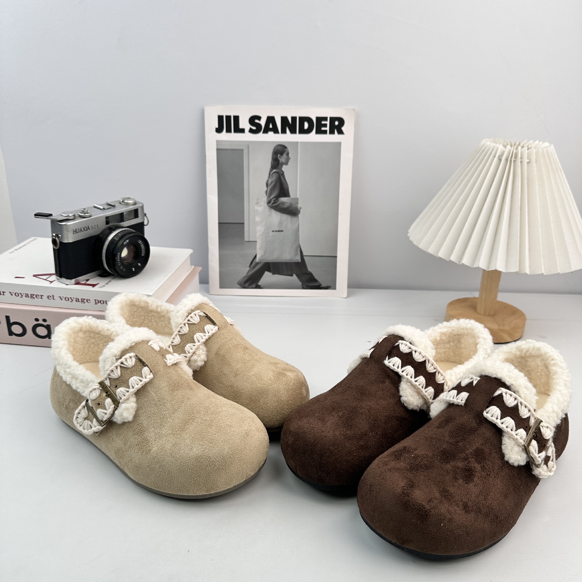 YUANBO2025 zapatos de lana de caño y invierno calientes zapatos de hebilla de algodón bolsas de mujer zapatos de bolsas de cabello image 1