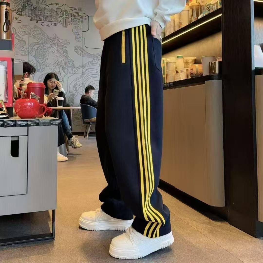 Men's Winter Straight Leg Pants 2025 Trendy Four Stripe Color Block Casual Sporty mid Waist Long Polyester Sweatpants_voghion.com