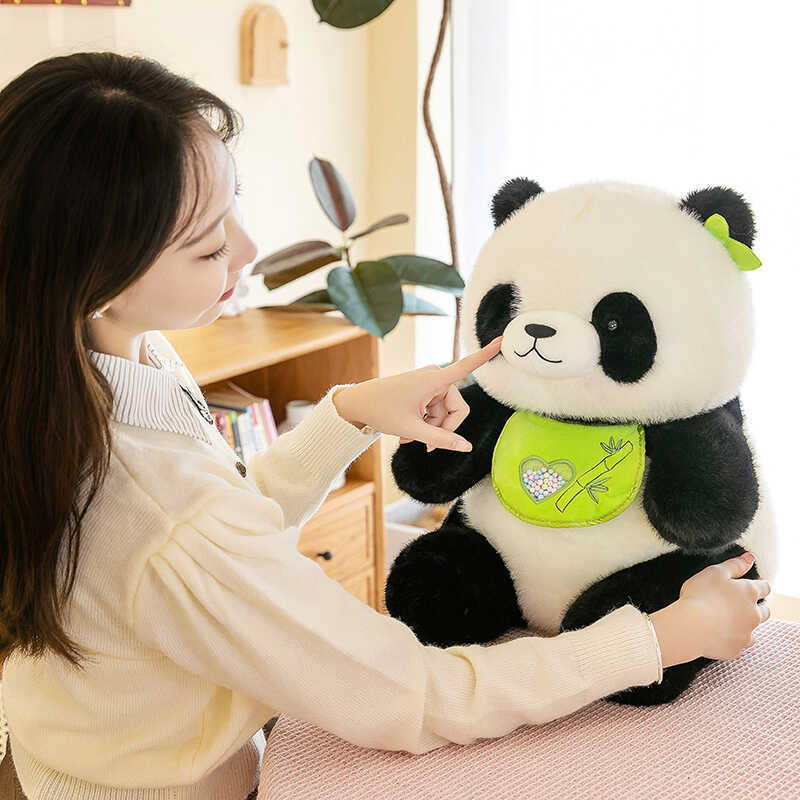 Lindo tesoro nacional panda panda peluche muñeca babero panda muñeca almohada sala de estar decoración muñeca regalo