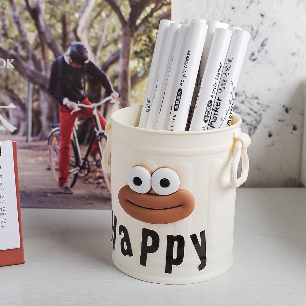 흰색 튜브 + 소시지 입 + 문자 스티커