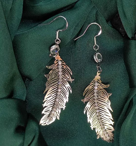 Korean Style Micro-inlaid Leaves 925 Silver Ear Hook Fashion Retro Light Luxury Feather Earrings Women's Long Elegant Earrings